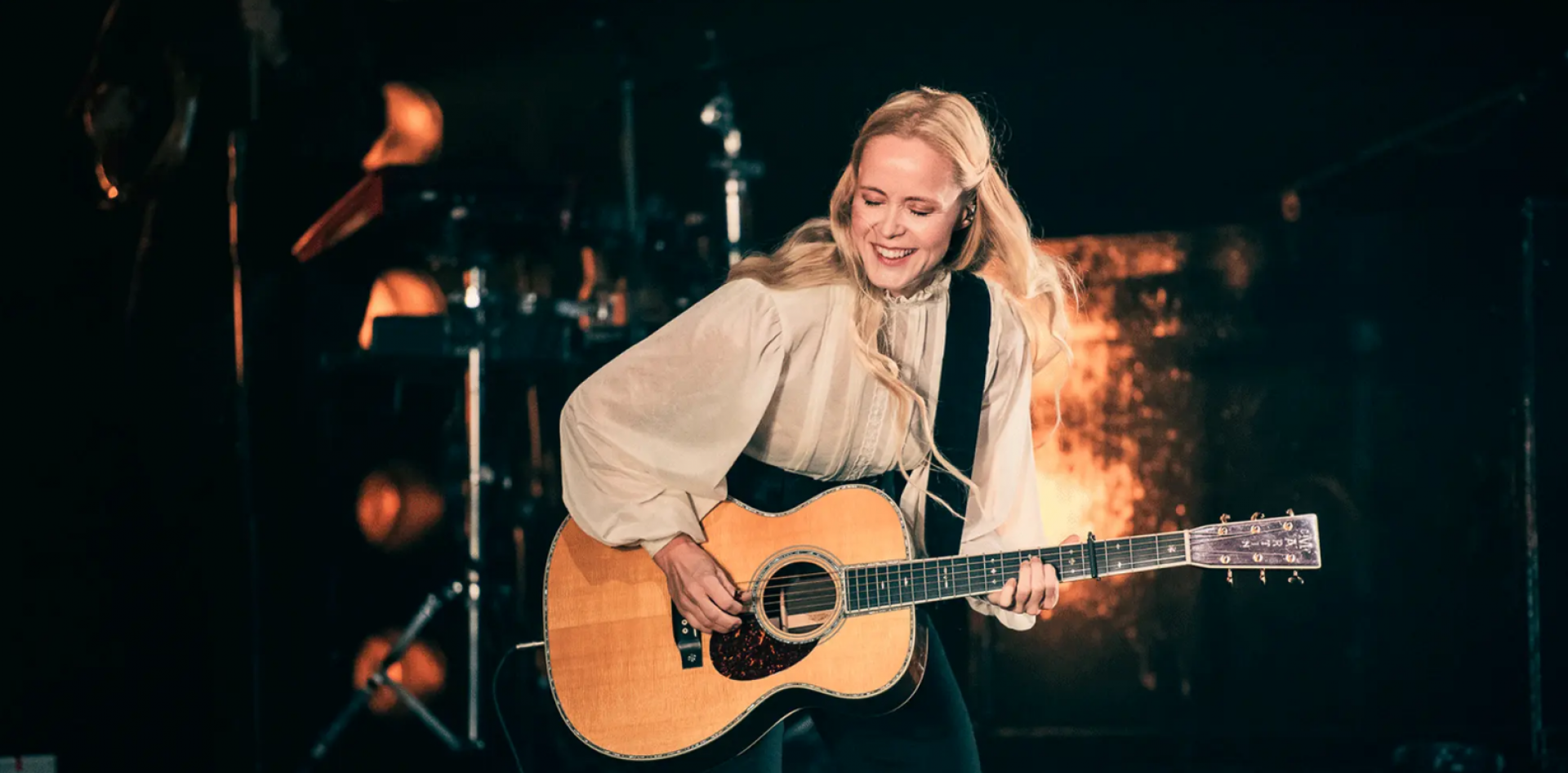 Tina Dico y su banda