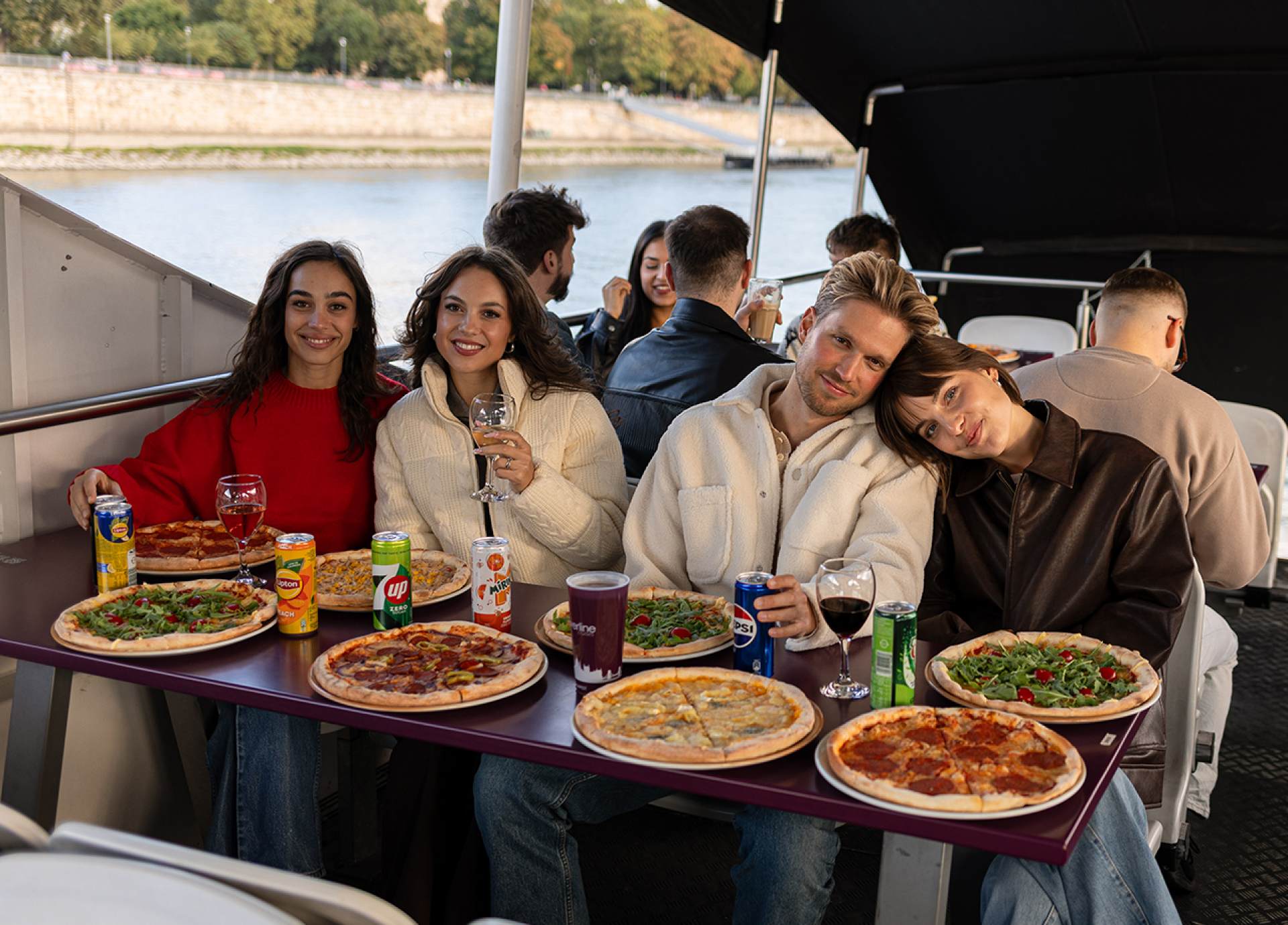 Croazieră cu Pizza în Budapesta