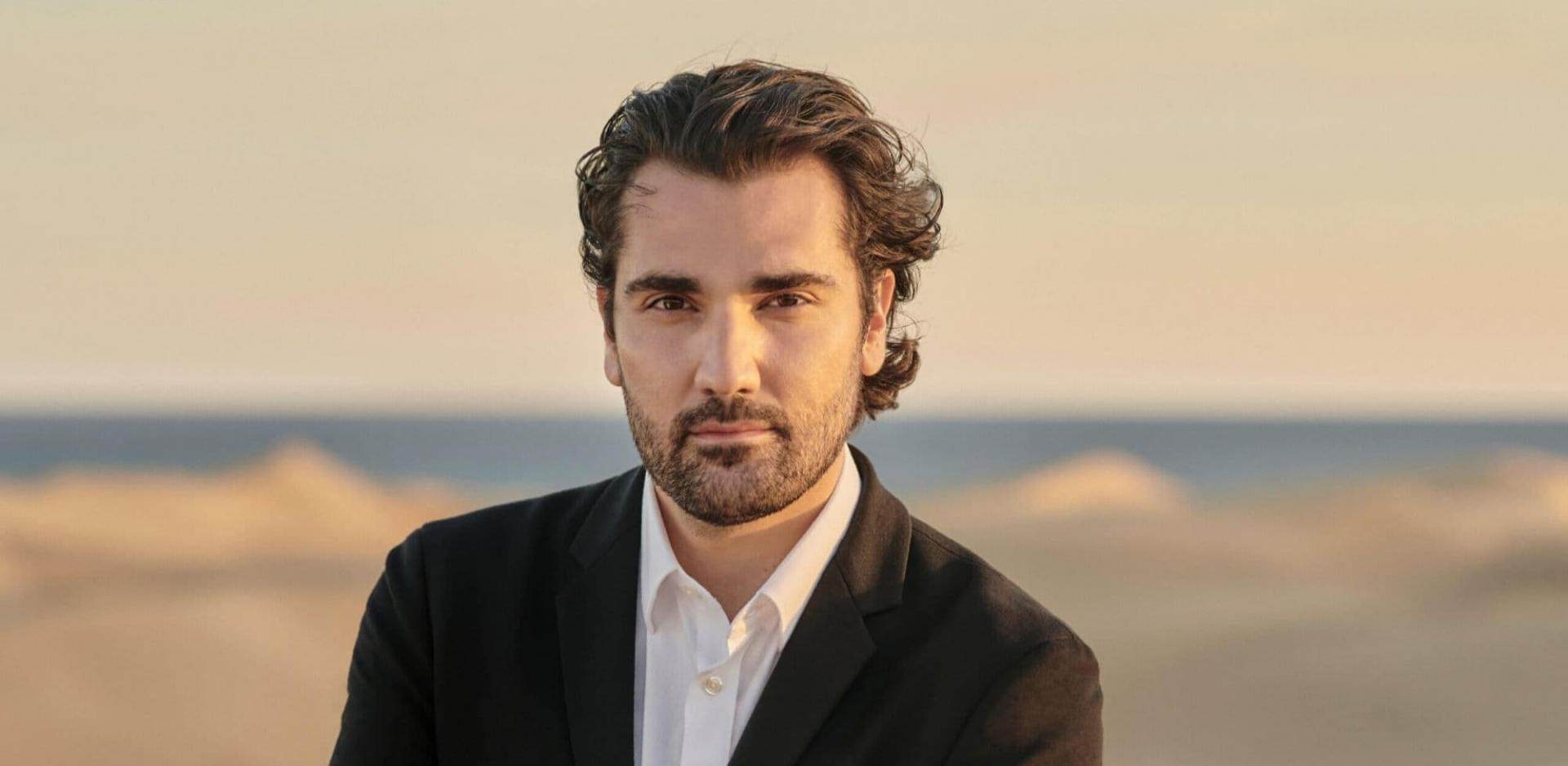 Jonathan Tetelman