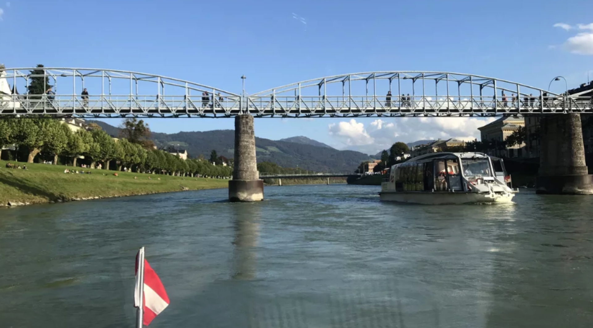 Boat trip to Hellbrunn Palace Tour 3