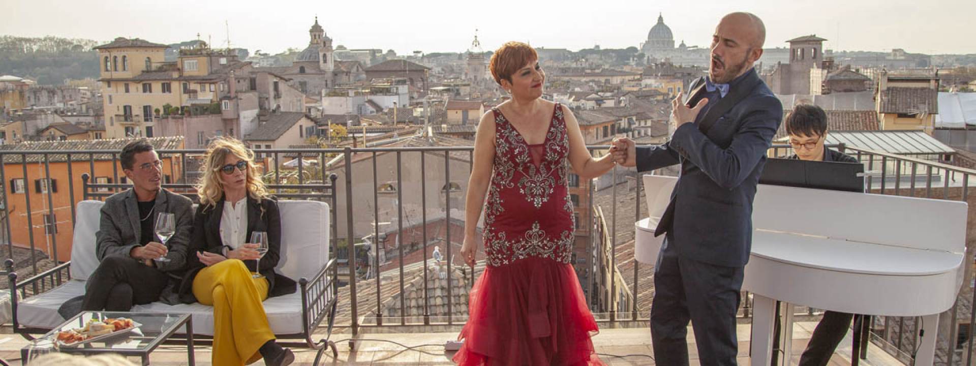 Rooftop Bar Opera Show: The Great Beauty in Rome