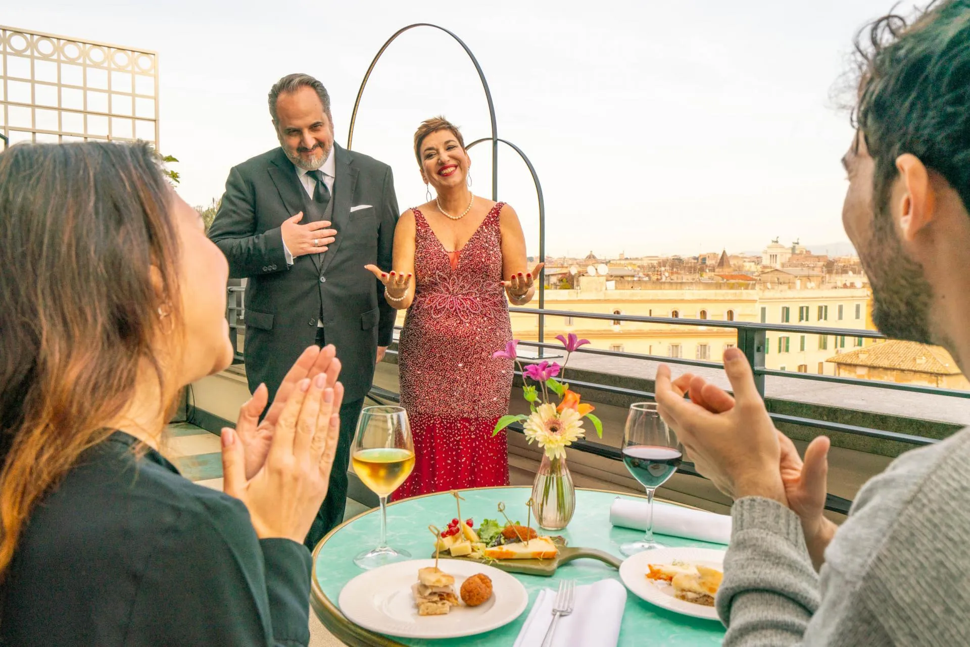 Opéra et Apéritif sur le Rooftop de Trastevere