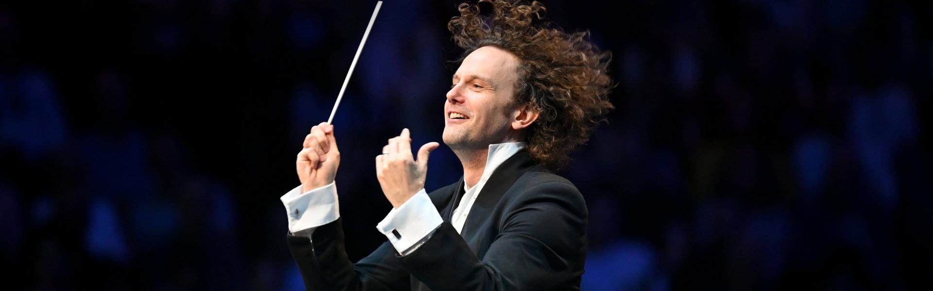 Aurora Orchestra