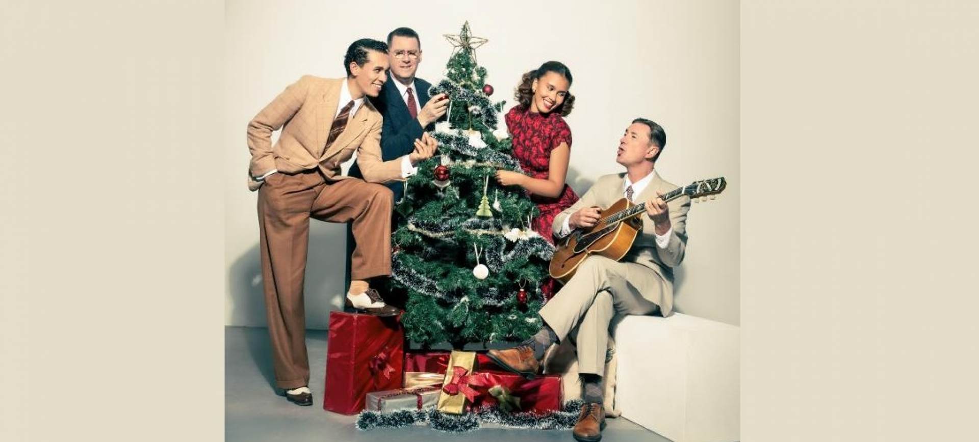 Christmas Swing