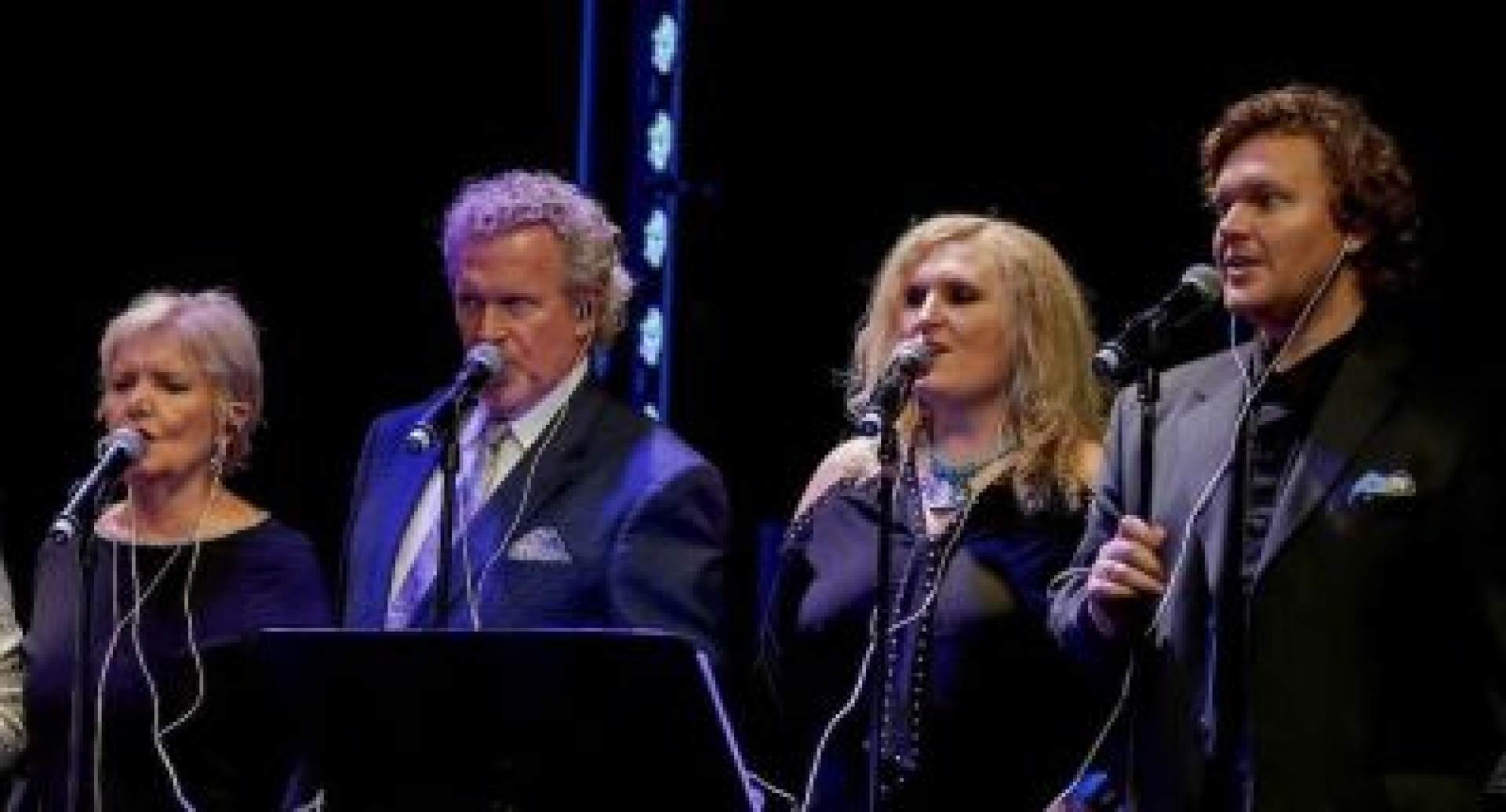 Andy Lee Lang e The Morris Family, Acapella Gospel Christmas