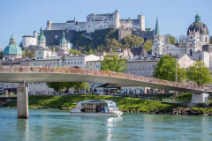 Tur cu barca, Cină și Concert Best of Mozart la Fortăreața