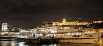 Wine or Prosecco Cruise