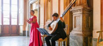 Siena, intimate Opera concert and tour in Piazza del Campo