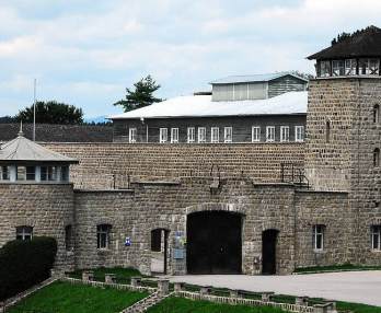 Memorial Mauthausen Tour