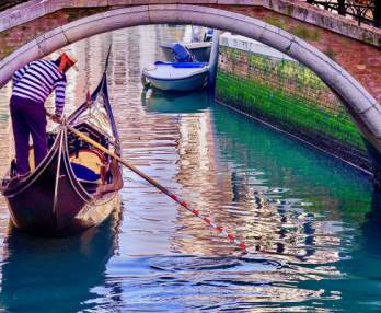 Tour della città a piedi e giro in gondola