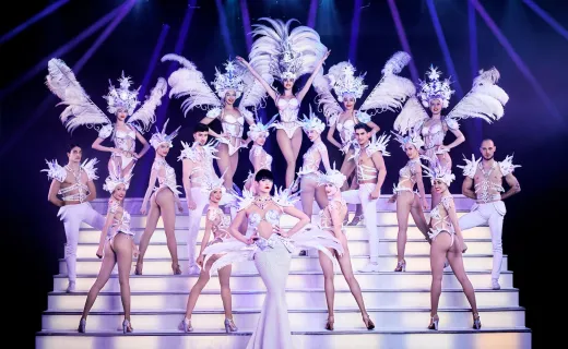 Paradis Latin Cabaret 4