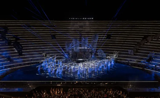 Aida 2027