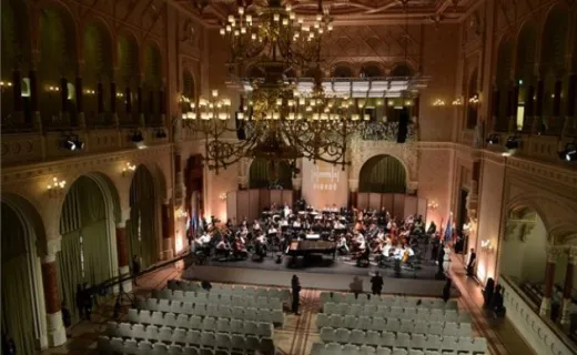 Pesti Vigadó Theater