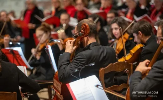 Gran Concierto de Canciones Tradicionales de Navidad