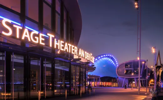 Theater on the Elbe