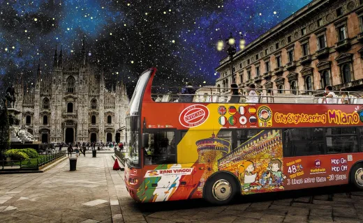 Tour nocturno de Milán en autobús abierto
