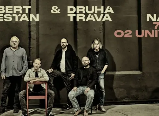 Robert Křesťan und Druhá tráva, 35 Jahre auf der Bühne