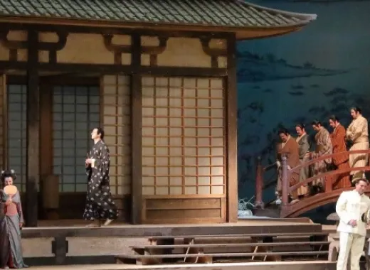 Madama Butterfly 