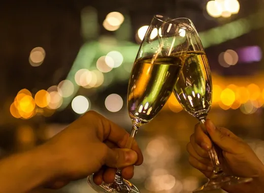 Crucero de medianoche con Prosecco de Nochevieja