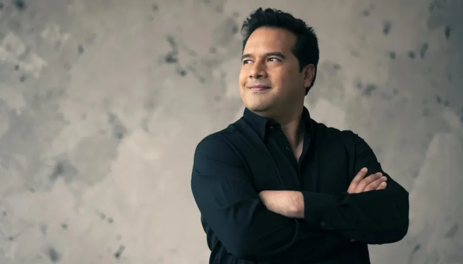 Robert Treviño Conducts Nielsen And Elgar