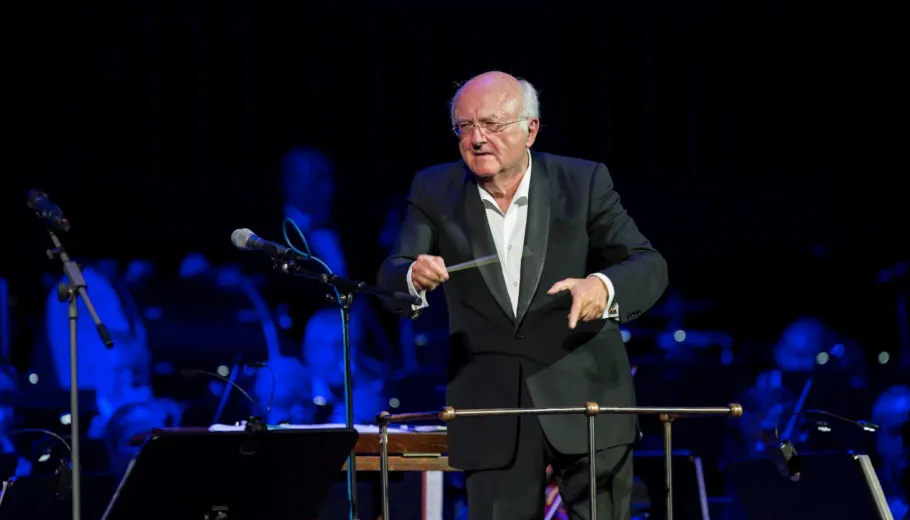 Vladimir Cosma in concerto