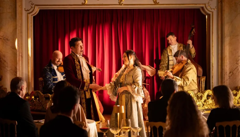 Prag: Mozart Konzert und Abendessen
