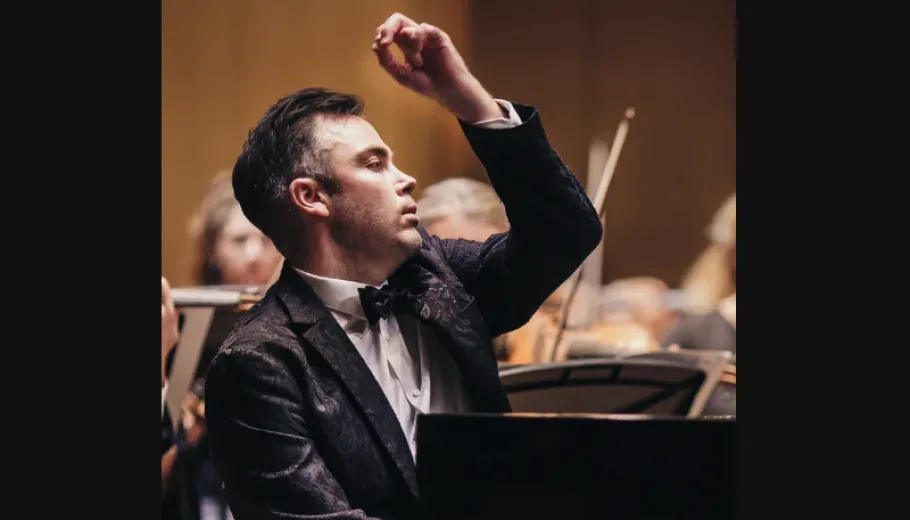Nicholas McCarthy, Klavier
