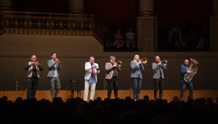 Mnozil Brass