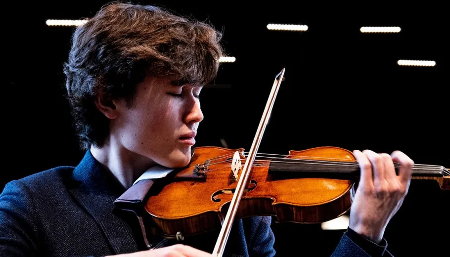 Daniel Lozakovich, Piano Recital